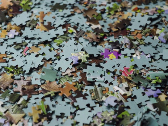 mystery jigsaws and games